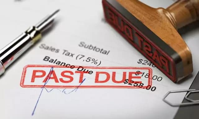 Past-due student loan bill